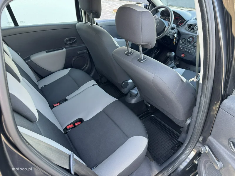 Renault Clio III 4