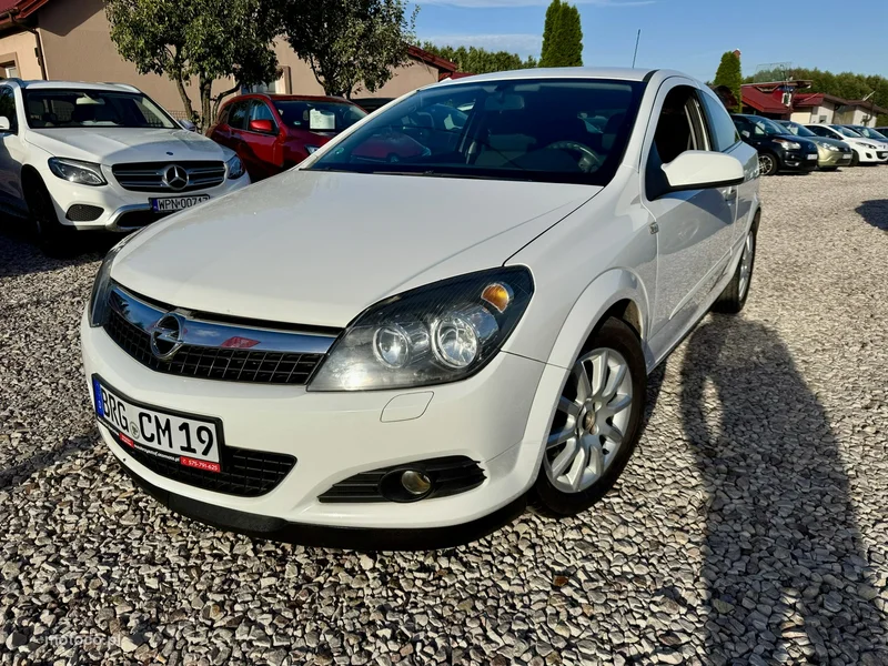 Opel Astra H 3