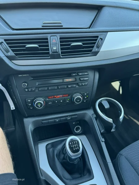 BMW X1 E84 25