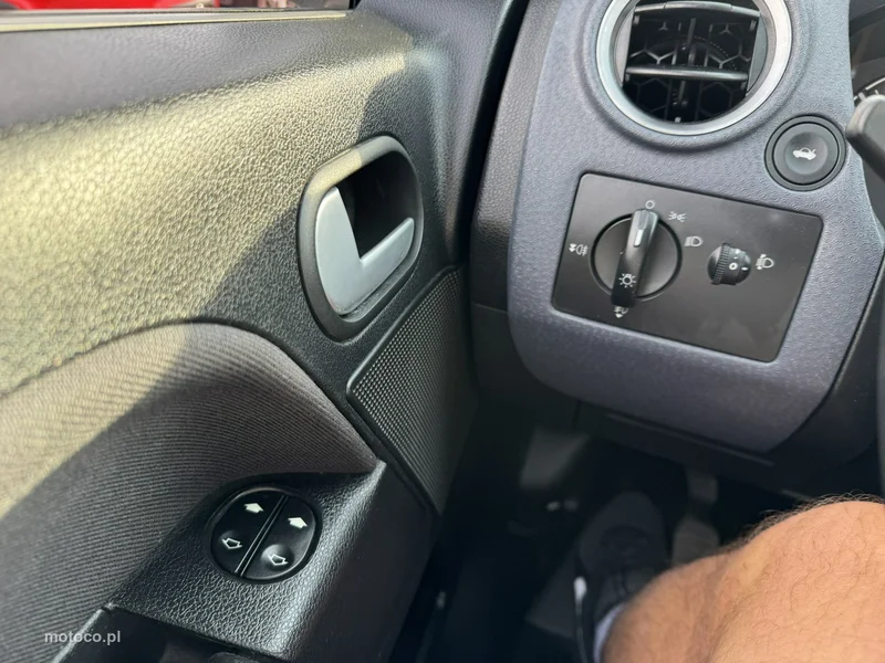 Ford Fusion 23