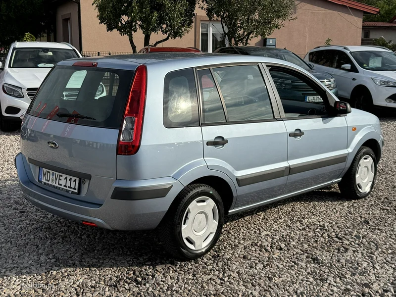 Ford Fusion 7