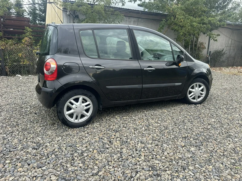 Renault Modus 16