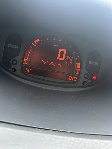 Renault Modus 23