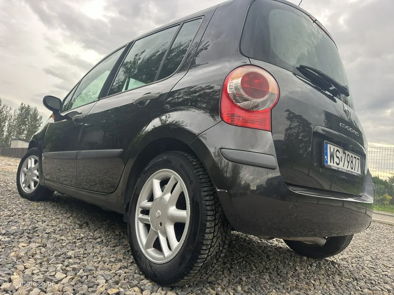 Renault Modus 10