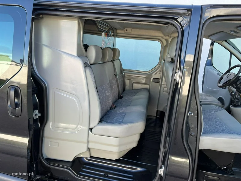 Opel Vivaro 25