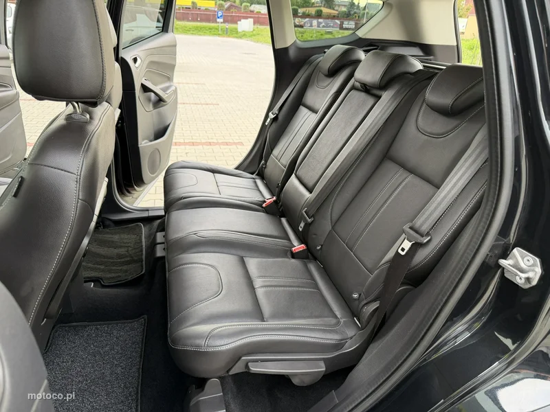 Ford Kuga II 30