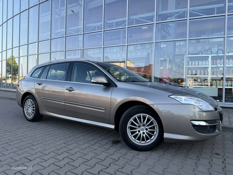 Renault Laguna III 15
