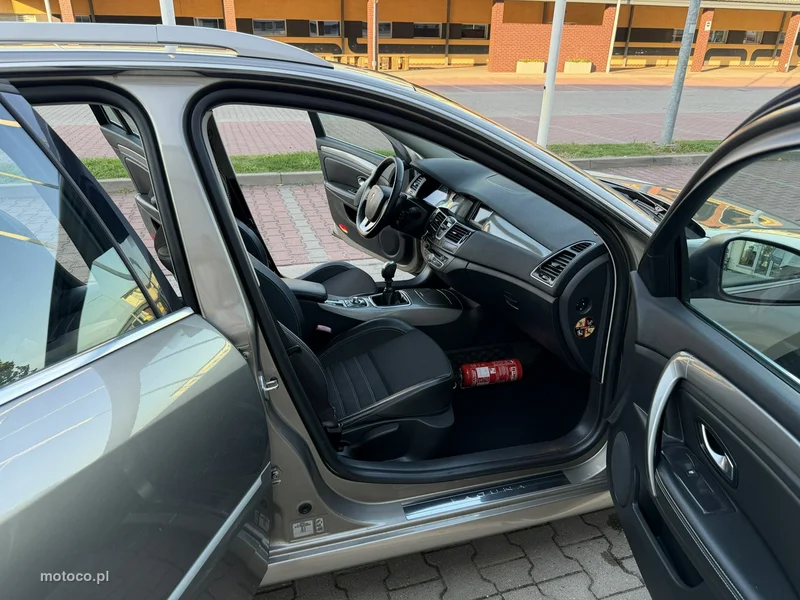 Renault Laguna III 22