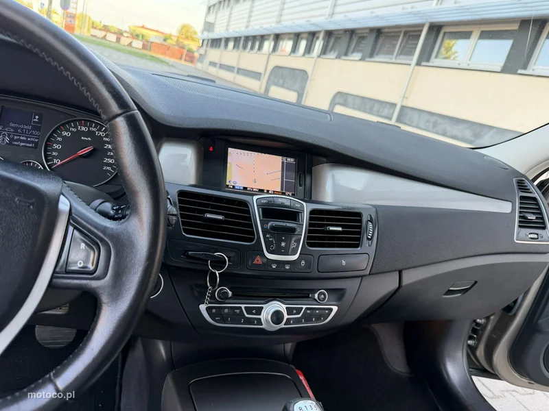 Renault Laguna III 28