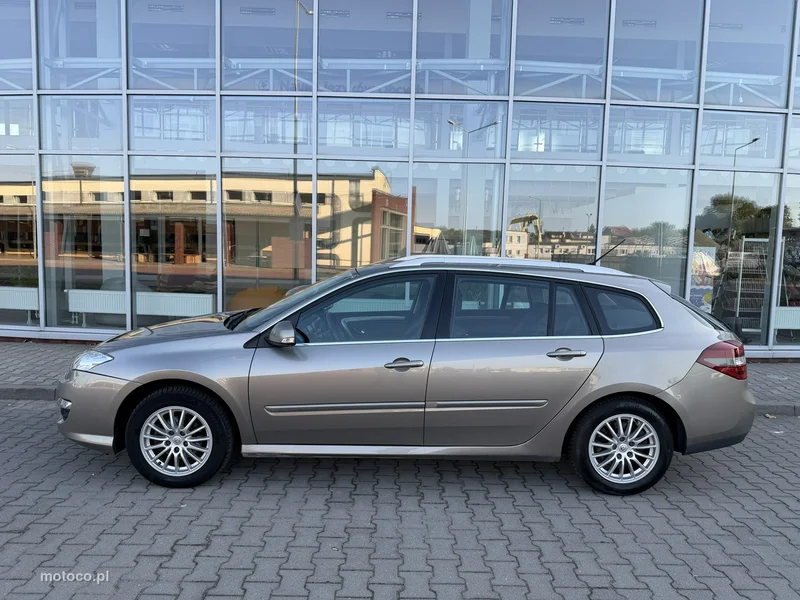 Renault Laguna III 10