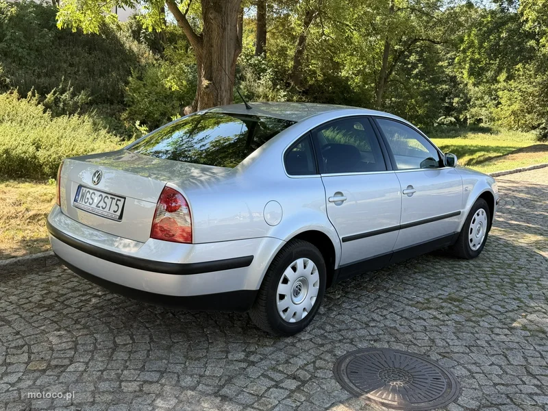 Volkswagen Passat B5 8
