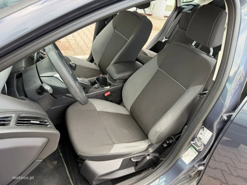 Ford Focus III 13