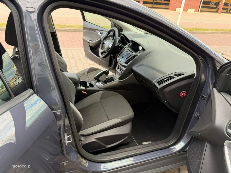 Ford Focus III 14