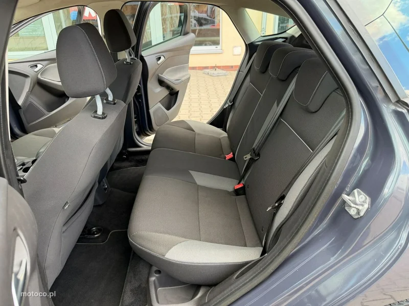Ford Focus III 17