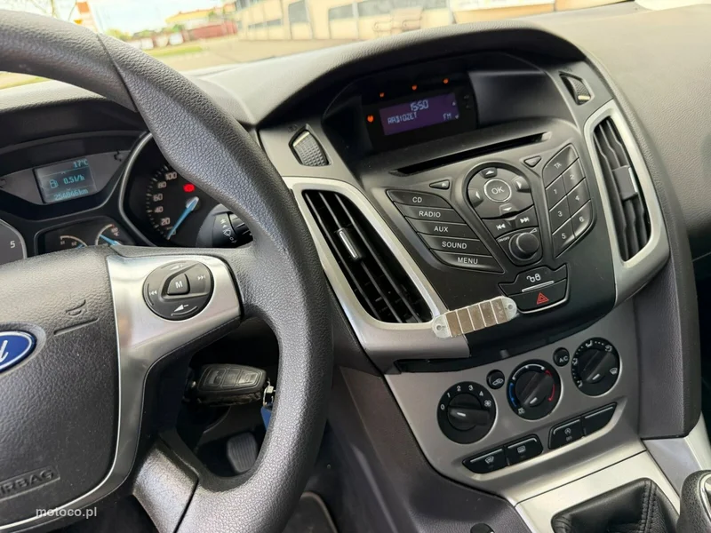 Ford Focus III 19