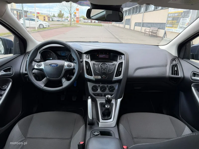 Ford Focus III 5