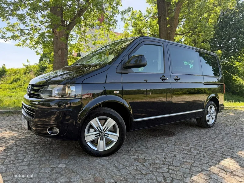 Volkswagen Multivan 16