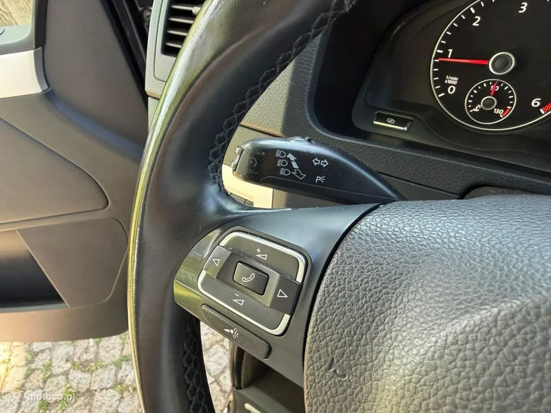 Volkswagen Multivan 34