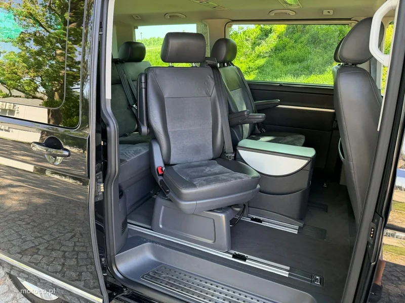 Volkswagen Multivan 35