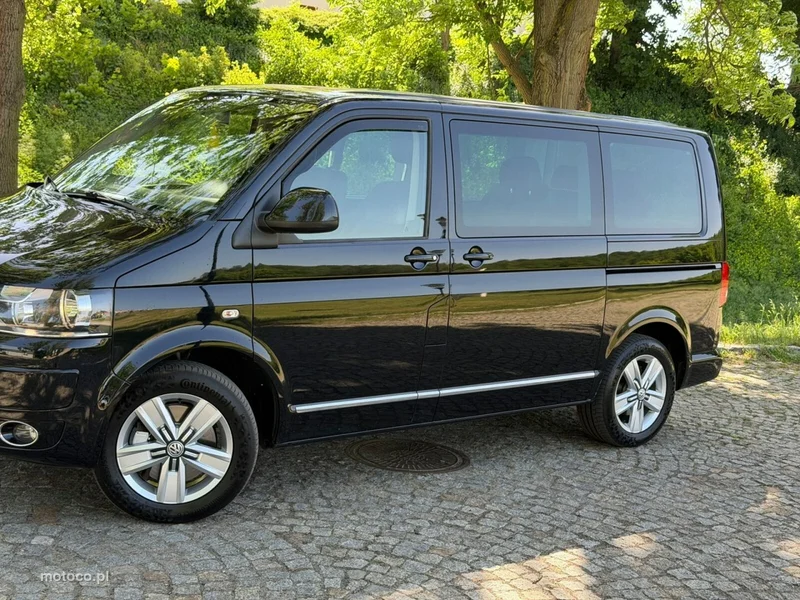 Volkswagen Multivan 37