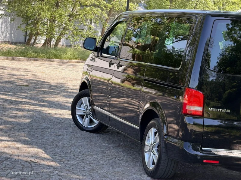 Volkswagen Multivan 39