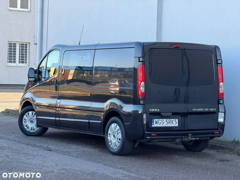 Opel Vivaro 3