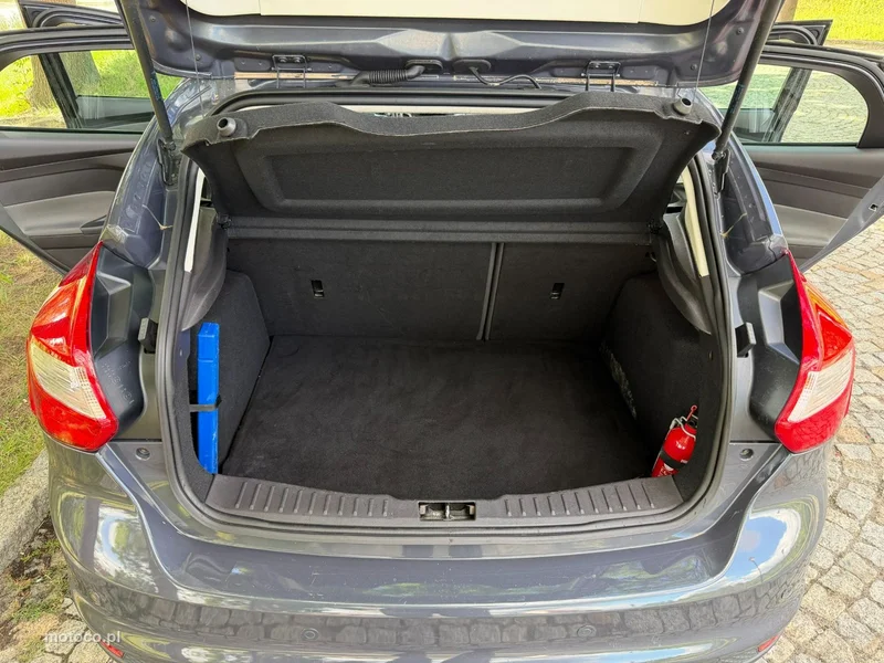 Ford Focus III 9