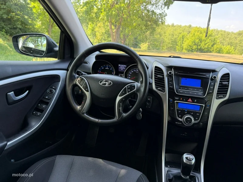 Hyundai i30 19