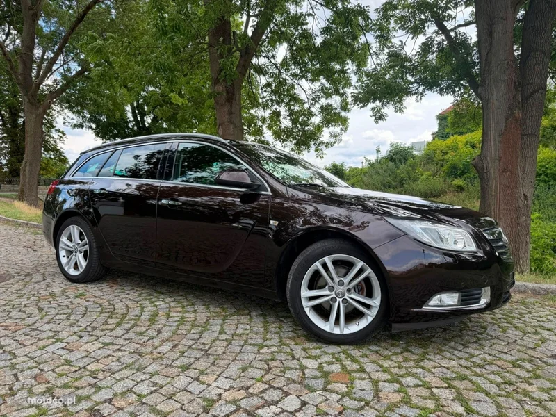 Opel Insignia A 12