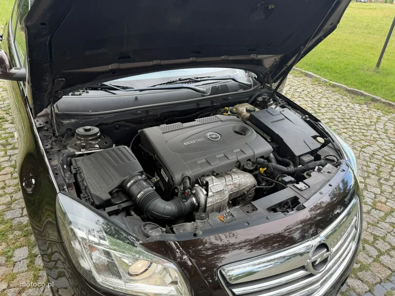 Opel Insignia A 9