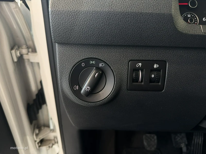 Volkswagen Caddy IV 16