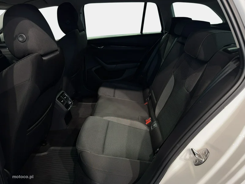 Skoda Octavia IV 13