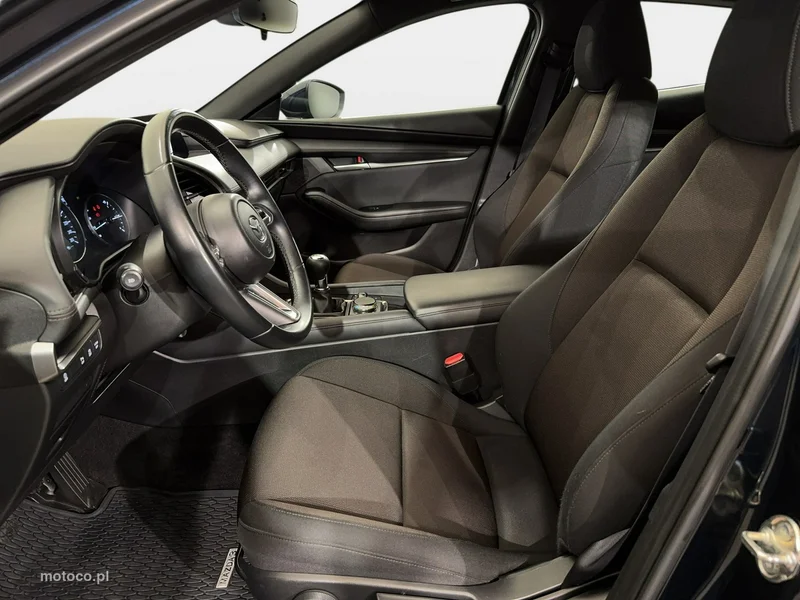 Mazda 3 12