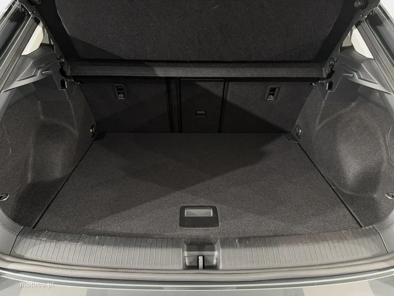 Volkswagen T-Roc A1 12