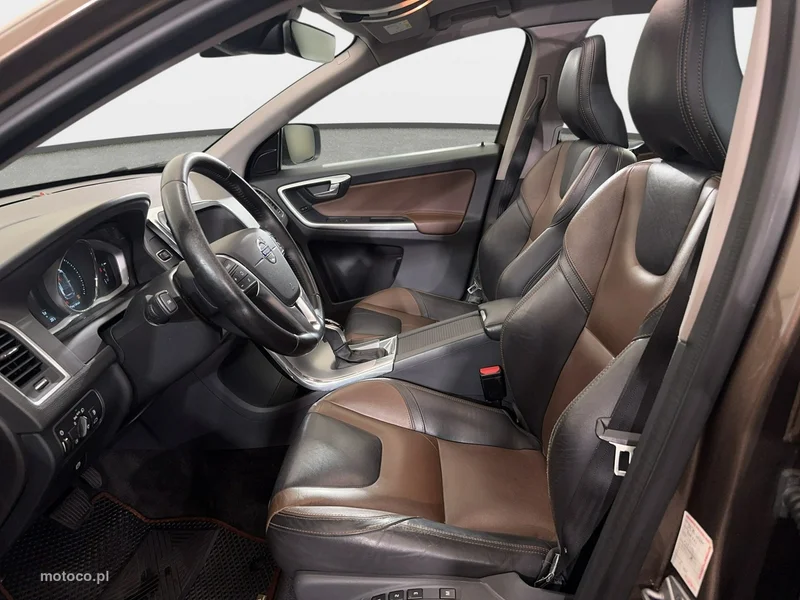 Volvo XC 60 12