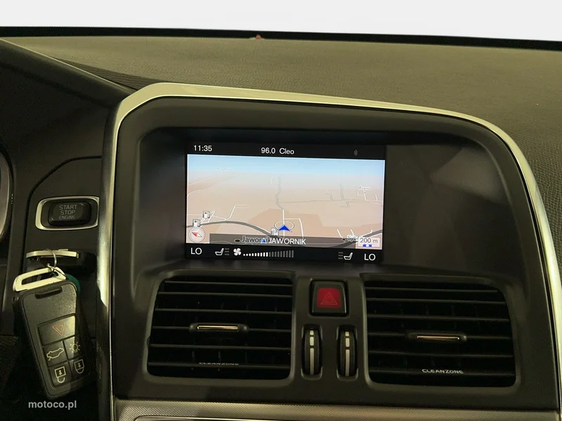 Volvo XC 60 24