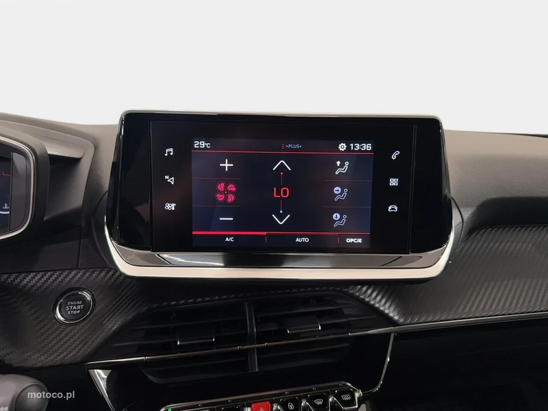Peugeot 2008 24