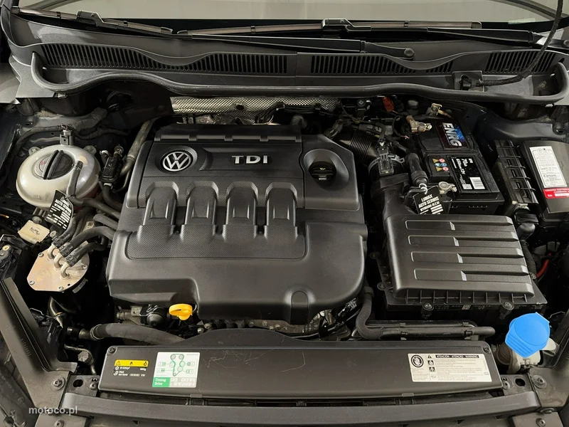 Volkswagen Golf Sportsvan VII 28