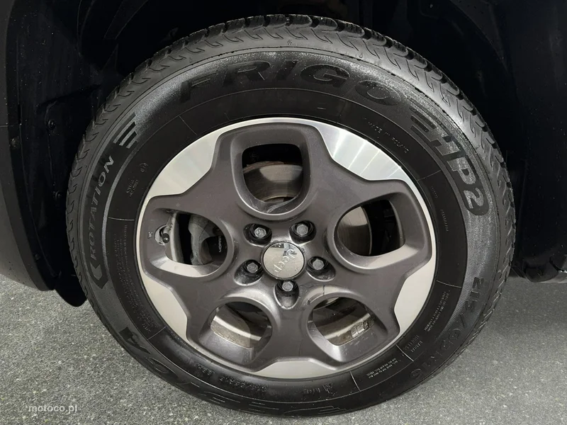 Jeep Renegade 9