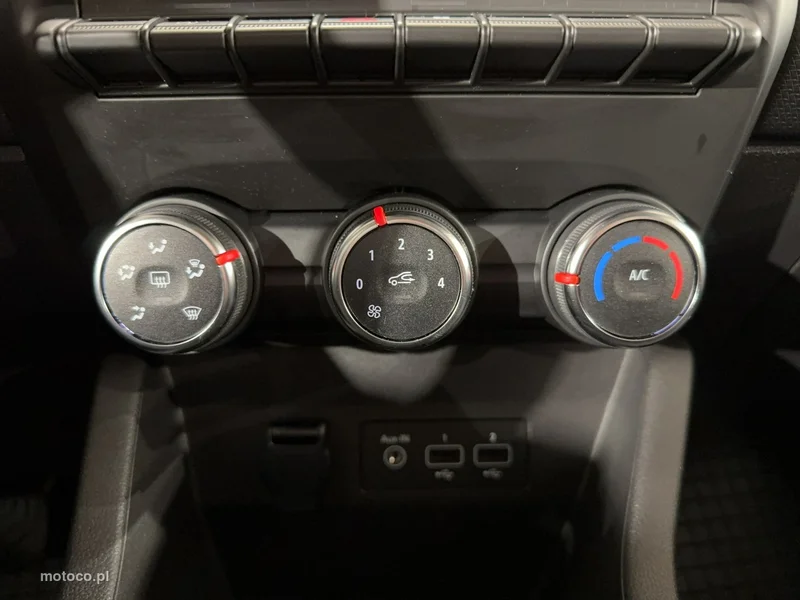 Renault Clio V 21