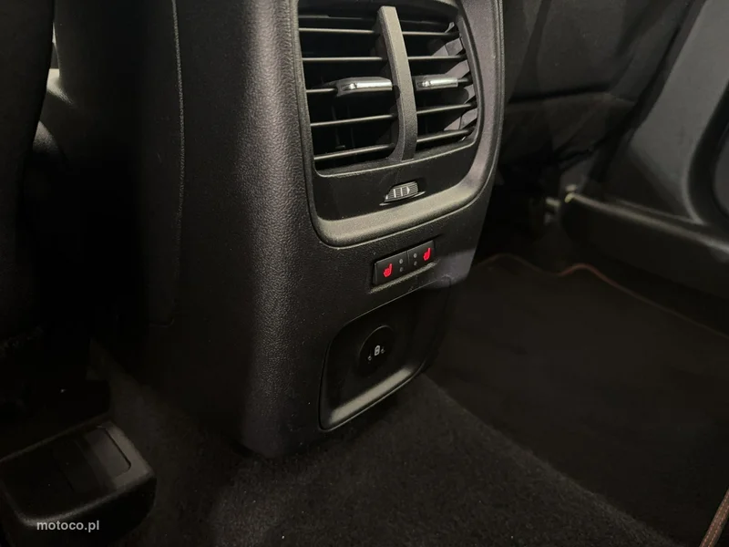 Ford Kuga III 14