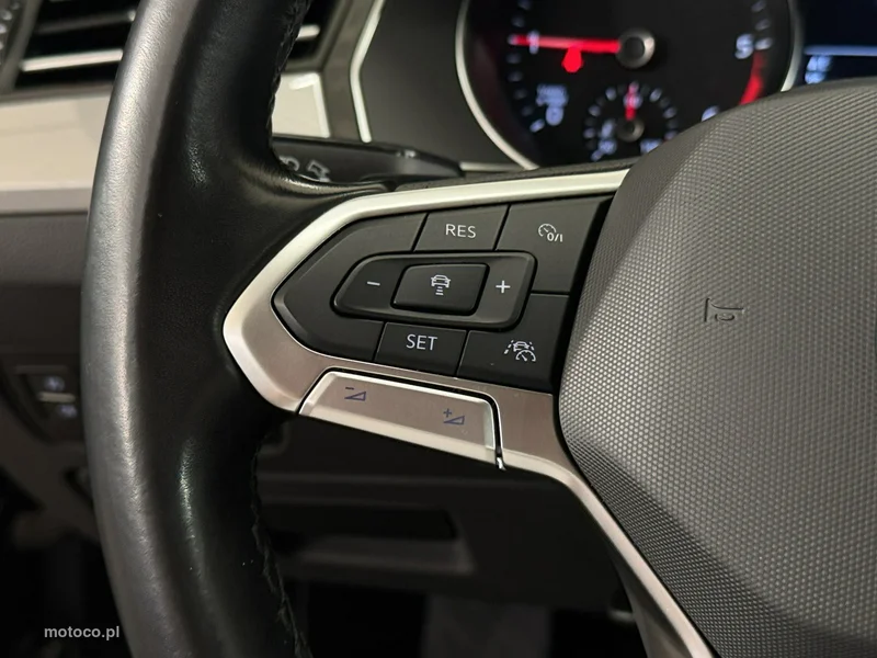 Volkswagen Passat Variant B8 17