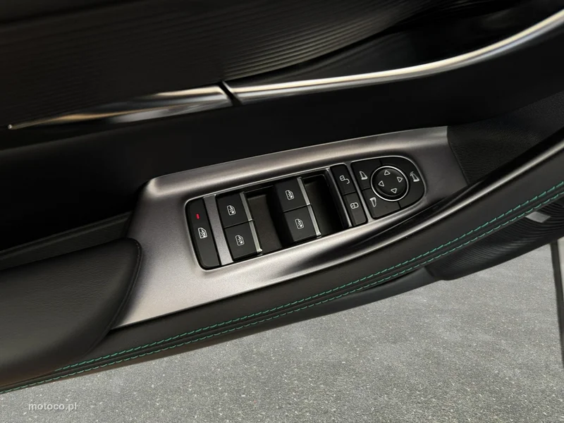 BYD SEAL U 17