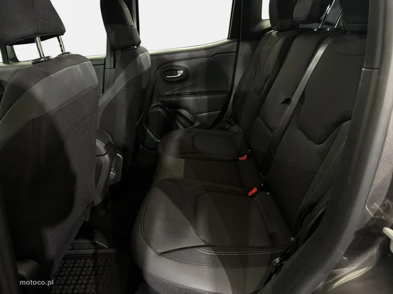 Jeep Renegade 13