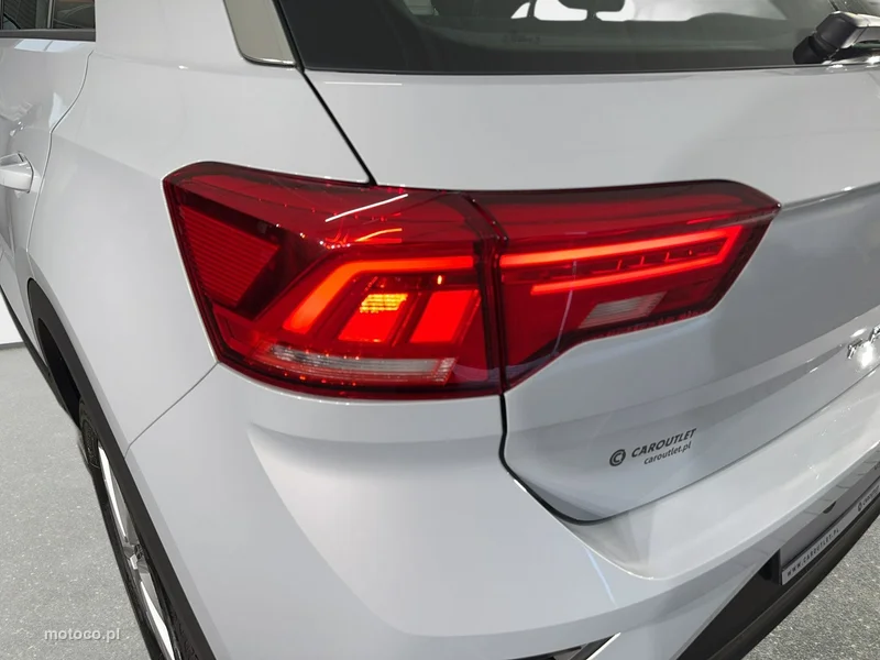 Volkswagen T-Roc A1 11