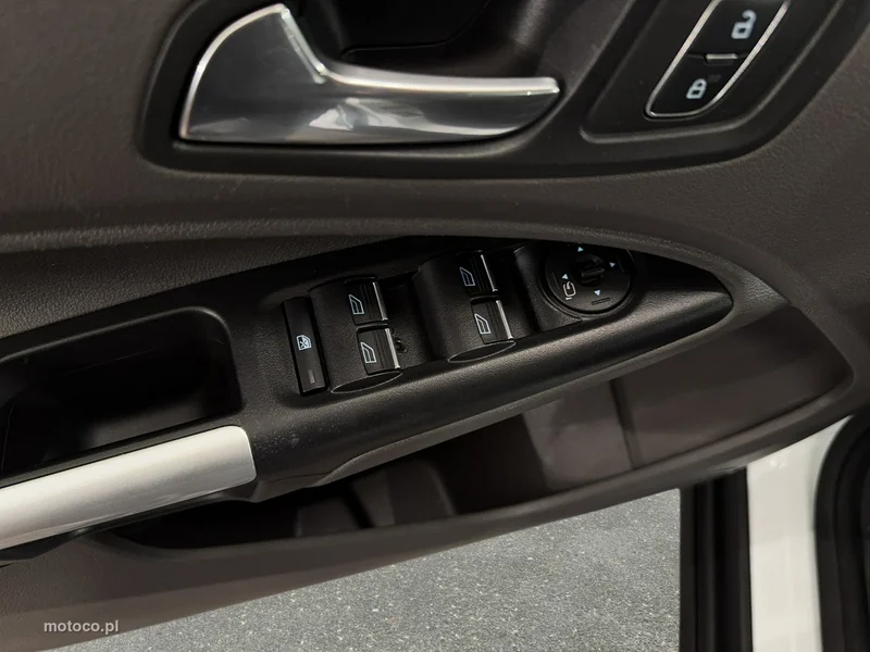 Ford Tourneo Connect 26