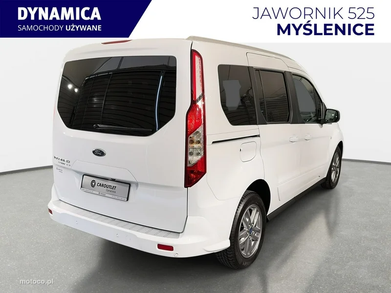 Ford Tourneo Connect 8