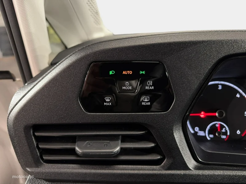 Volkswagen Caddy V 24