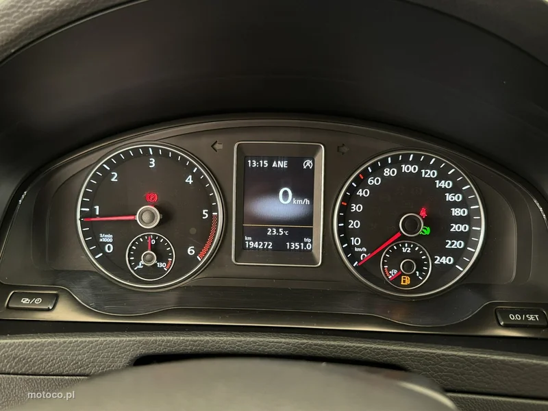 Volkswagen Multivan 26