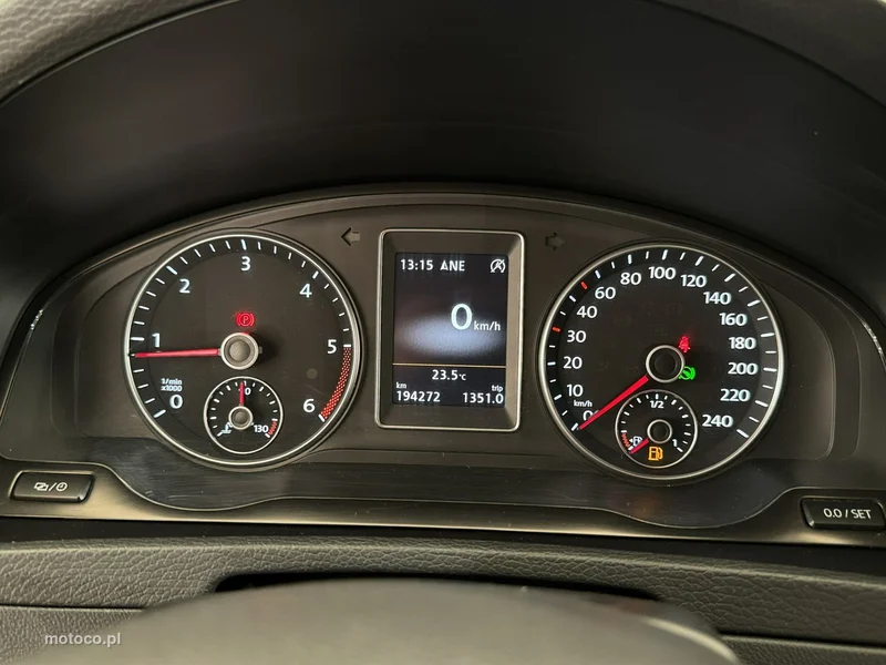 Volkswagen Multivan 26